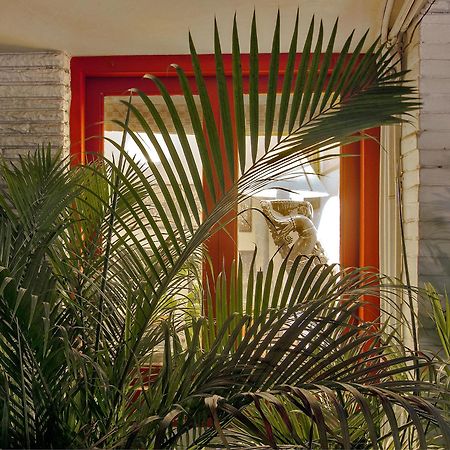 Bed and Breakfast Haveli Hauz Khas Нью-Дели Экстерьер фото