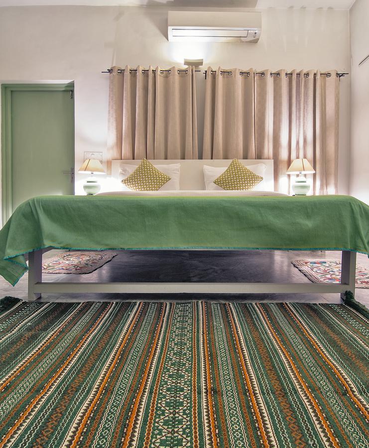 Bed and Breakfast Haveli Hauz Khas Нью-Дели Экстерьер фото